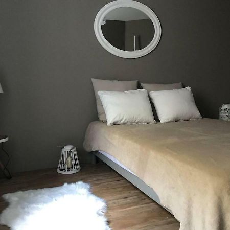 60 Rue Du Port Hotel Granville Esterno foto